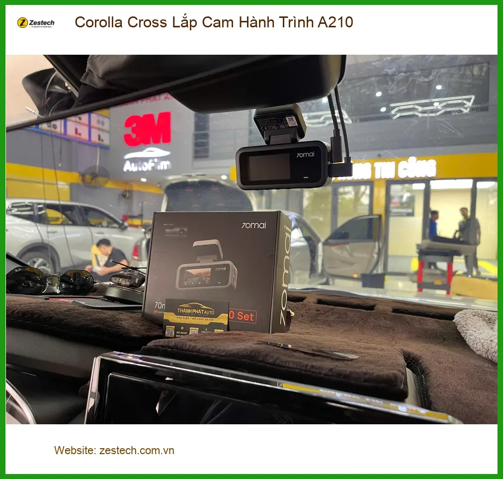 Anh Bình lắp Cam Hành Trình A210 cho Corolla Cross tại Quận 9