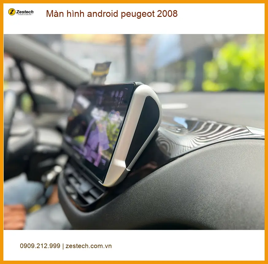Chị Hằng nâng cấp màn hình Android Peugeot 2008 Quận 8 vì màn zin quá chậm
