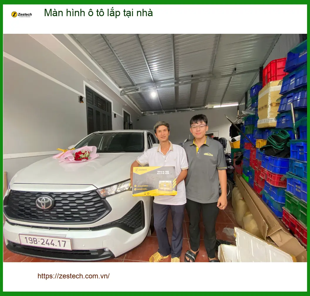 Anh Khang lắp màn hình ô tô Honda CRV tại nhà Quận Huyện Nhà Bè