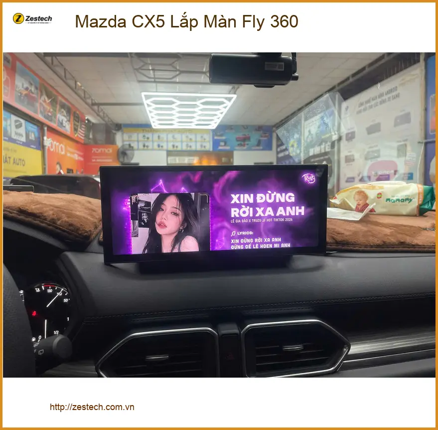Anh Tấn lắp Màn Fly 360 cho Mazda CX5 tại Quận 12 để lái xe an toàn hơn trong đô thị đông đúc ảnh thực tế 3